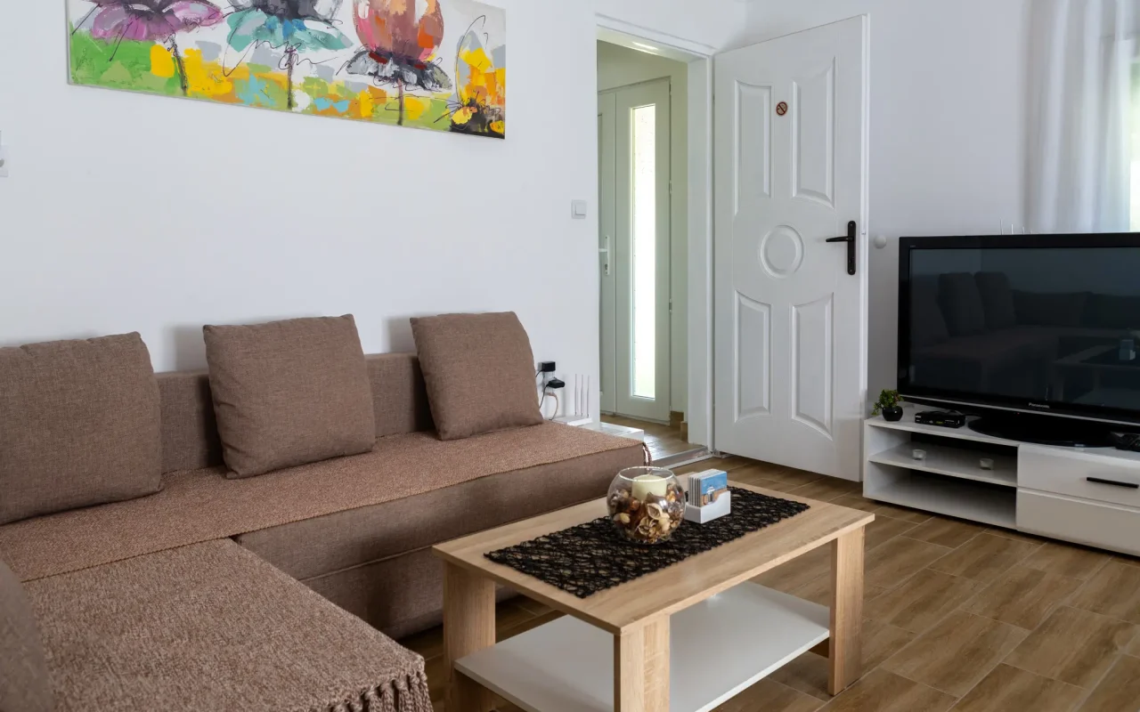 Aparman Hill Golubac 12