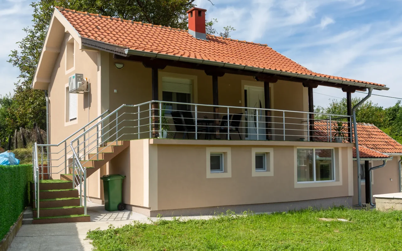 Aparman Hill Golubac 2