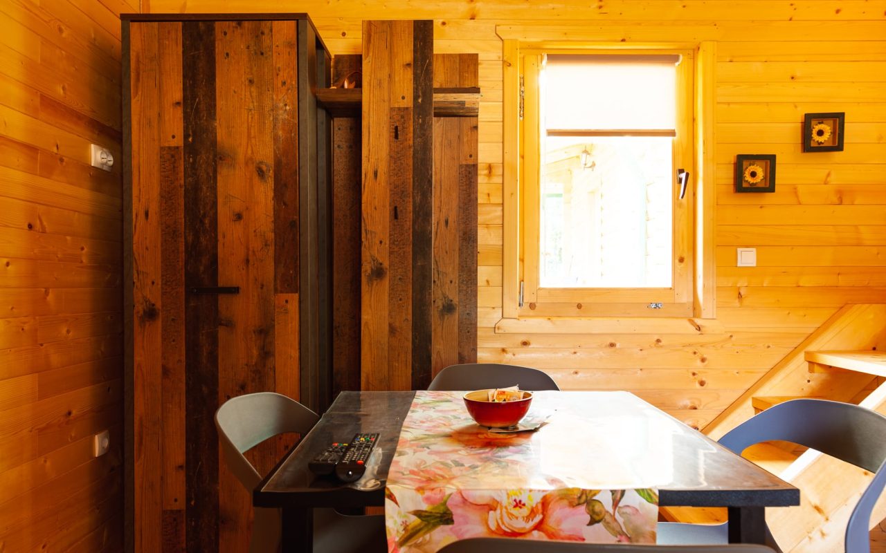 Apartmani Brvnare Spasić Vinci 8