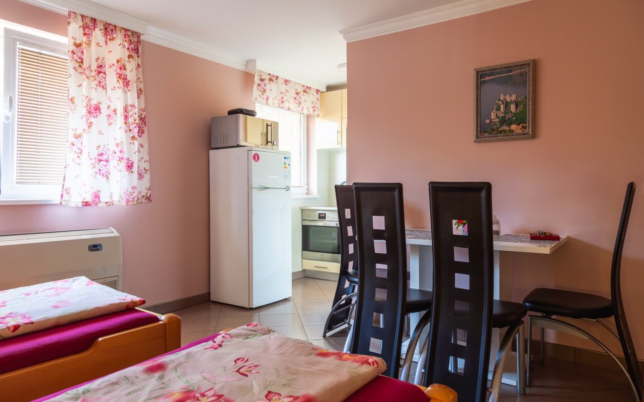 Apartmani i studio Marija Golubac 4